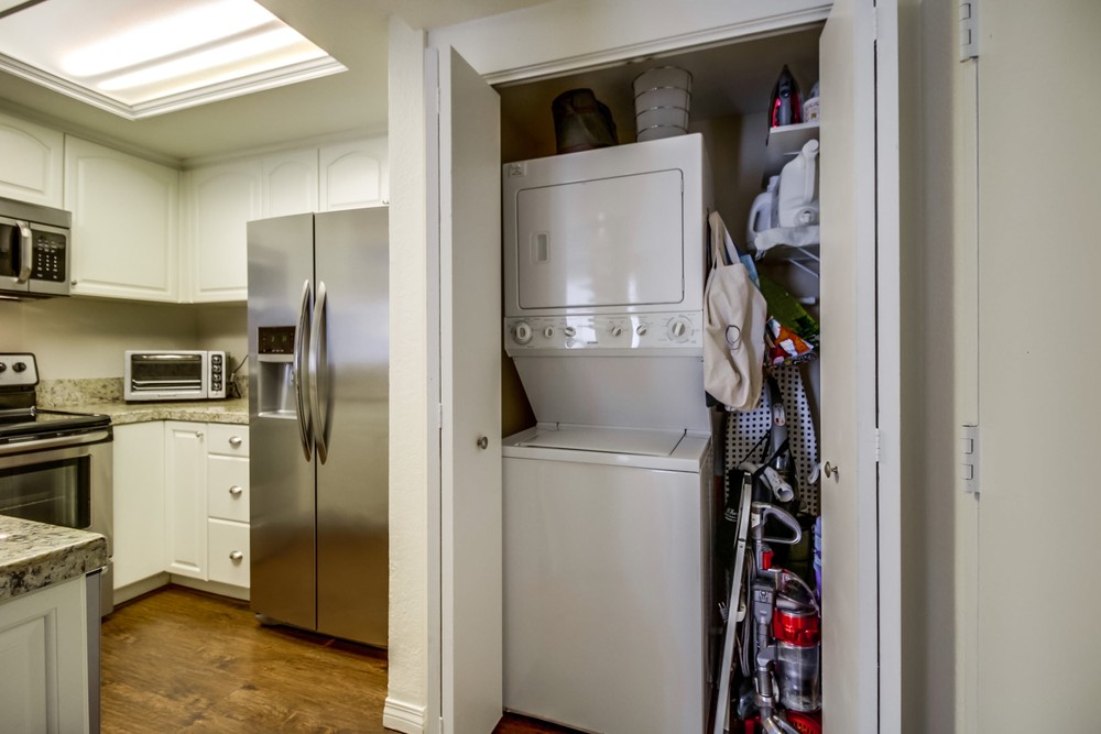 Virtual tour photo 14 of 21 for 2930 Broadway #45