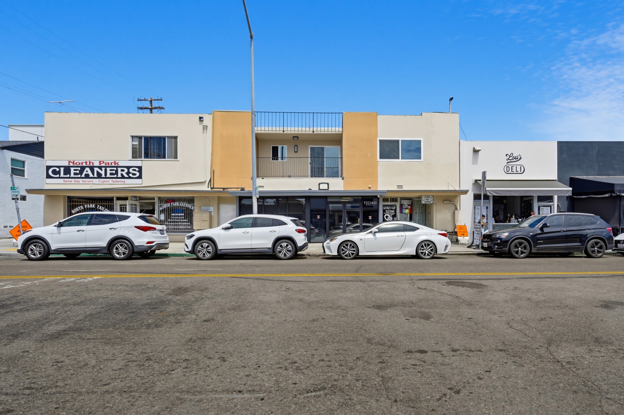 Virtual tour photo 1 of 41 for 2930 Lincoln Ave
