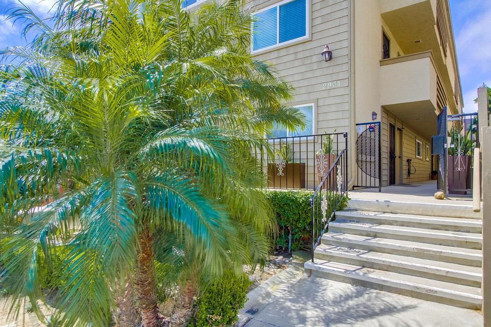 Virtual tour photo 3 of 43 for 2931 McCall St UNIT B