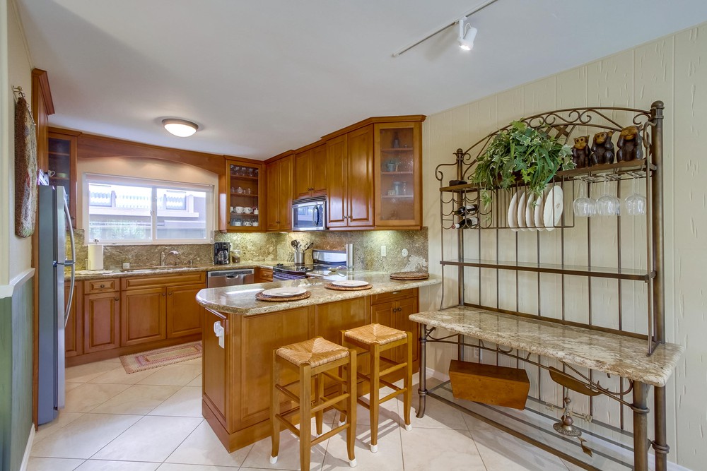 Virtual tour photo 19 of 43 for 2931 McCall St UNIT B