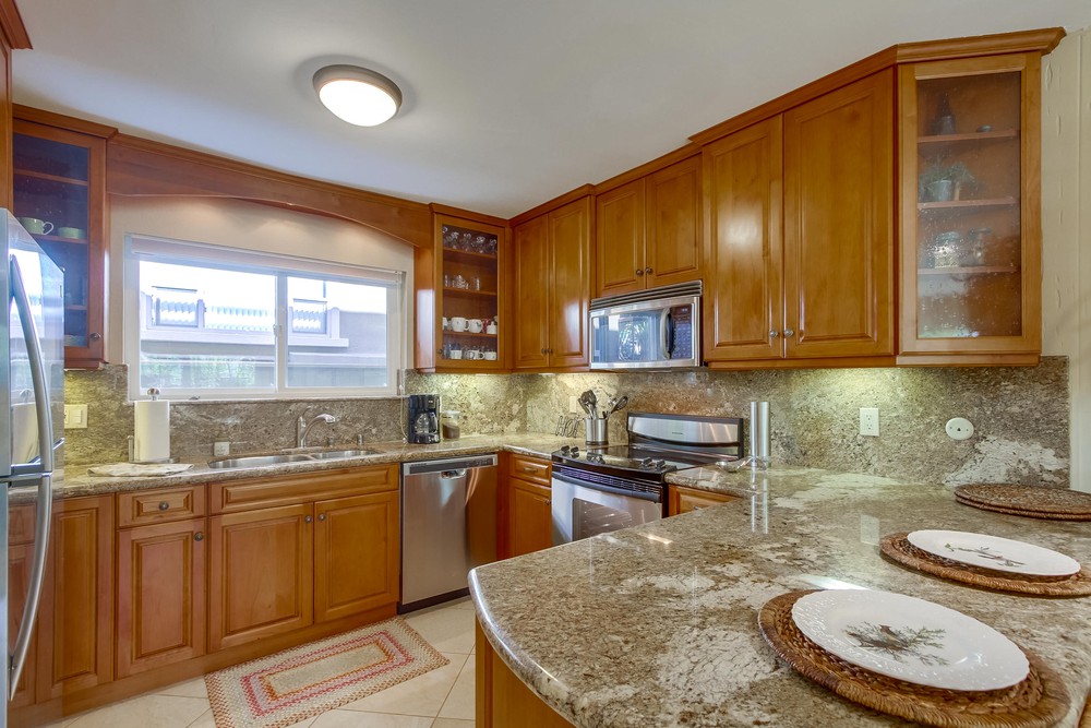 Virtual tour photo 20 of 43 for 2931 McCall St UNIT B