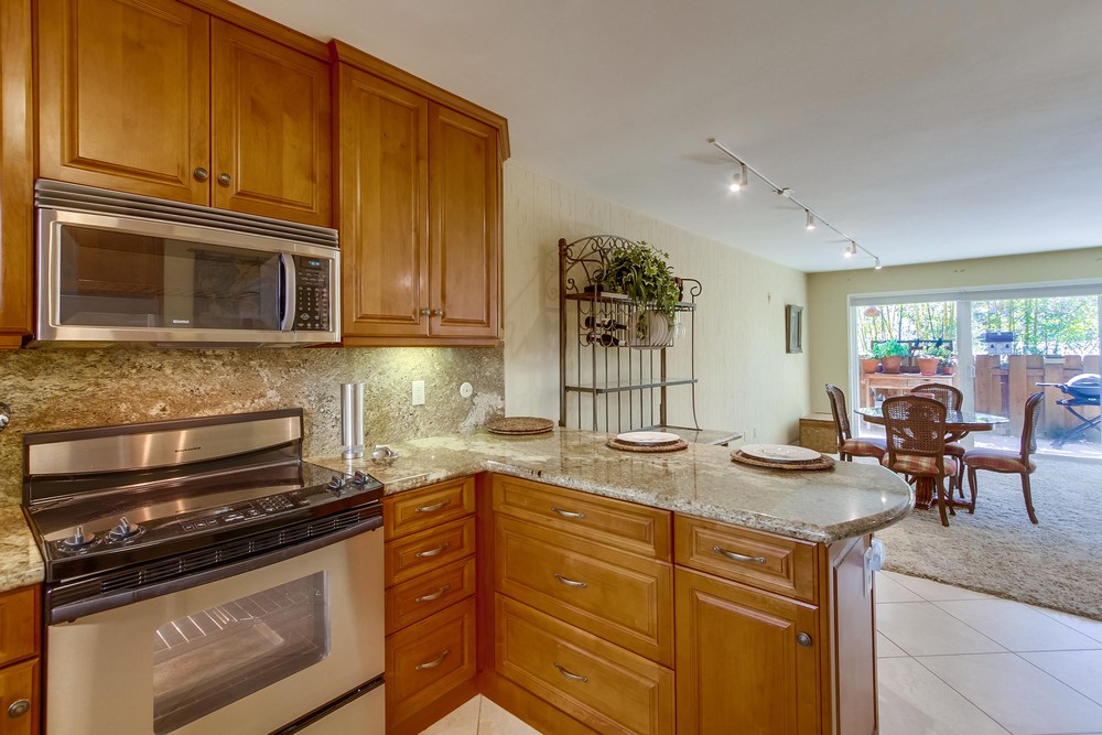 Virtual tour photo 22 of 43 for 2931 McCall St UNIT B