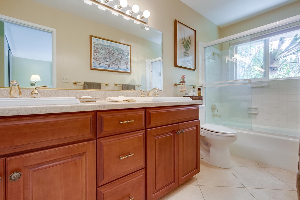 Virtual tour photo 30 of 43 for 2931 McCall St UNIT B