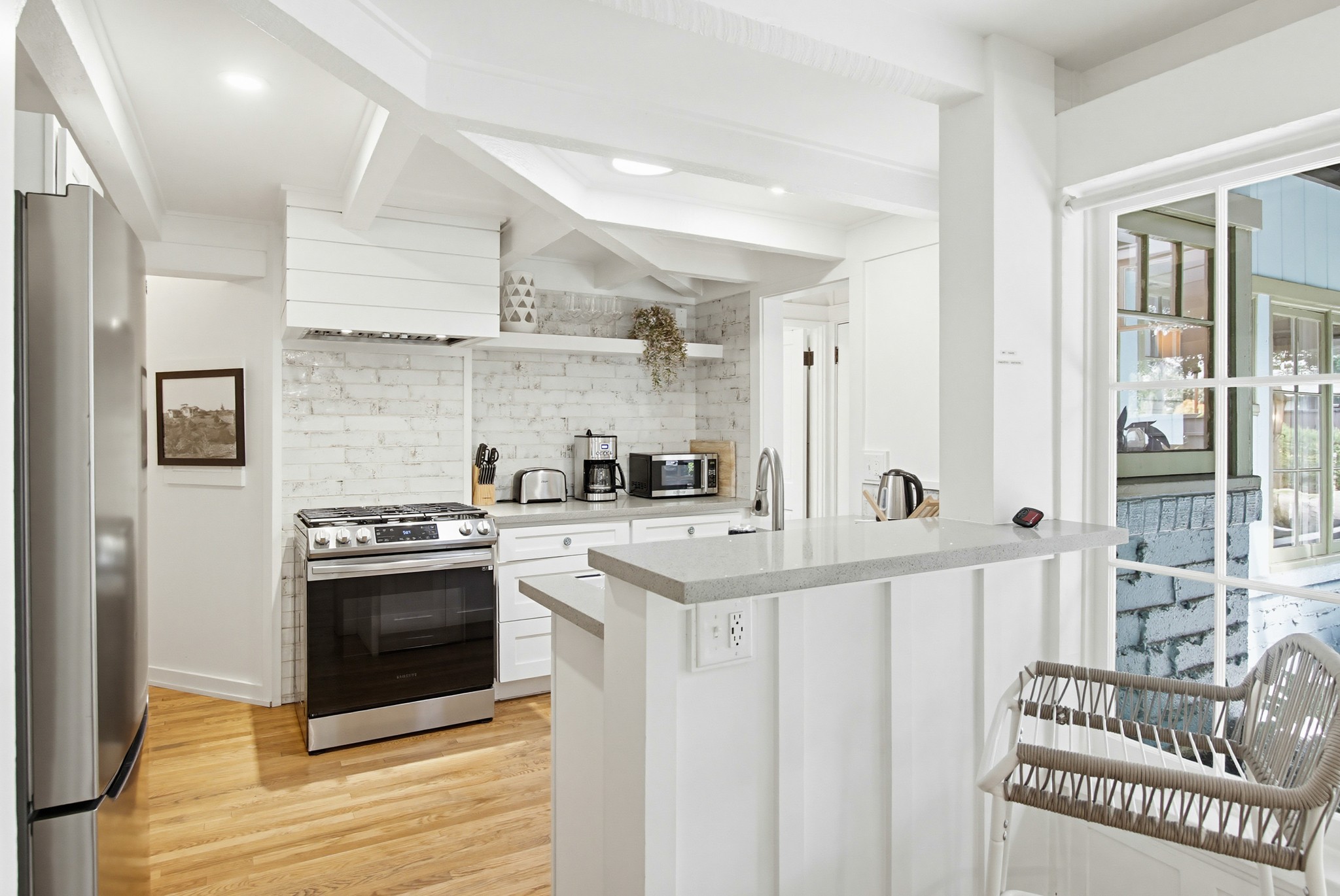 Virtual tour photo 24 of 102 for 2931 Thorn St