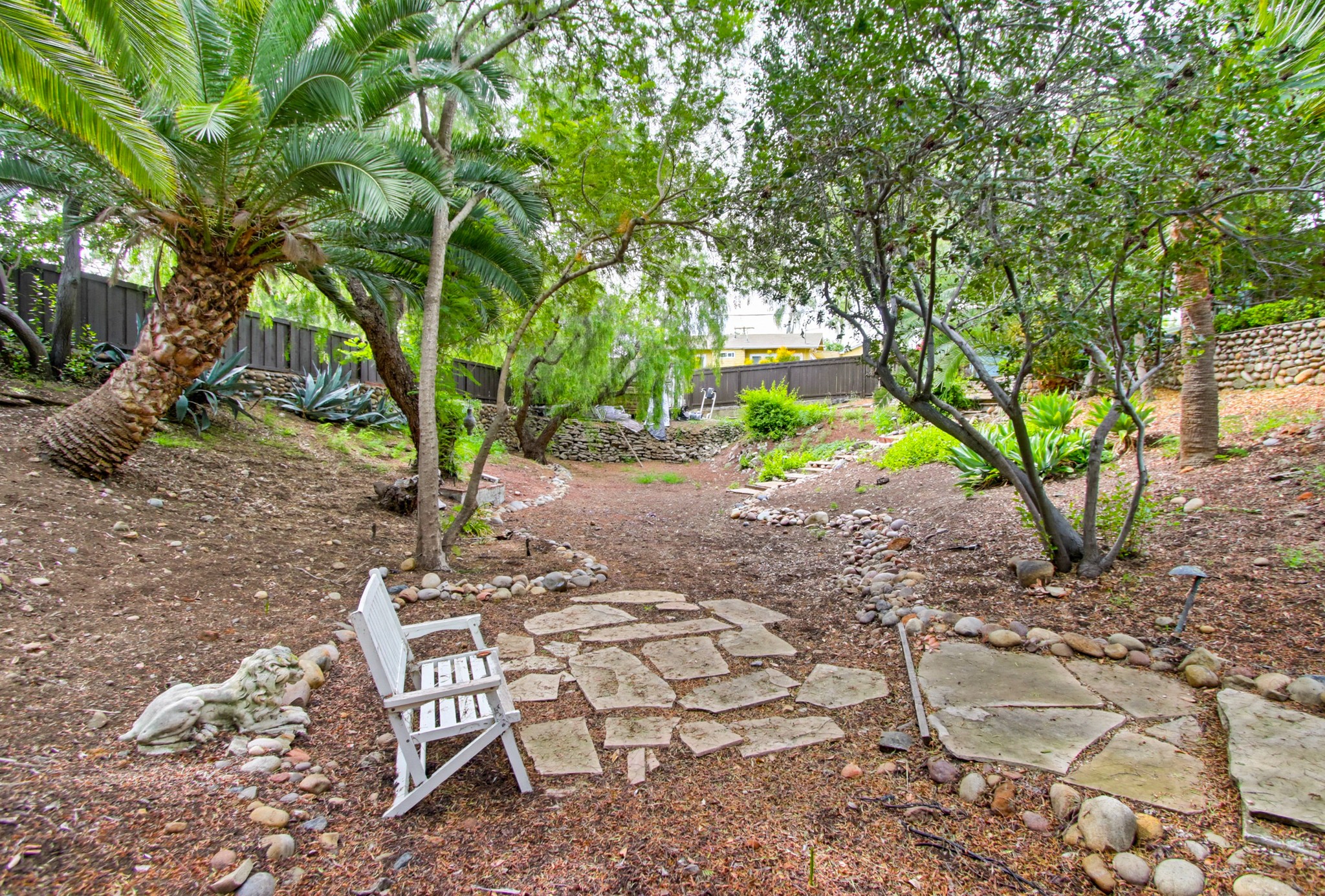 Virtual tour photo 73 of 102 for 2931 Thorn St