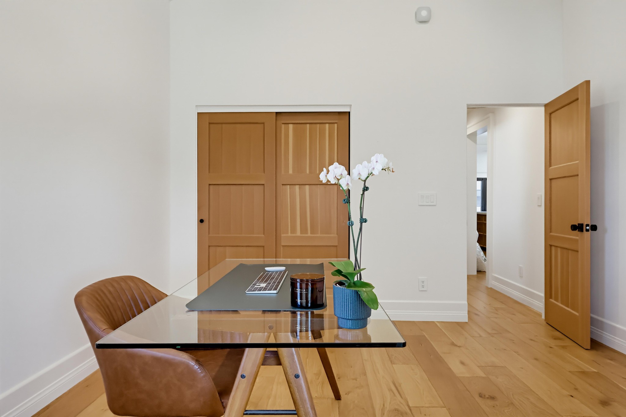 Virtual tour photo 36 of 98 for 2932 Edgehill Dr
