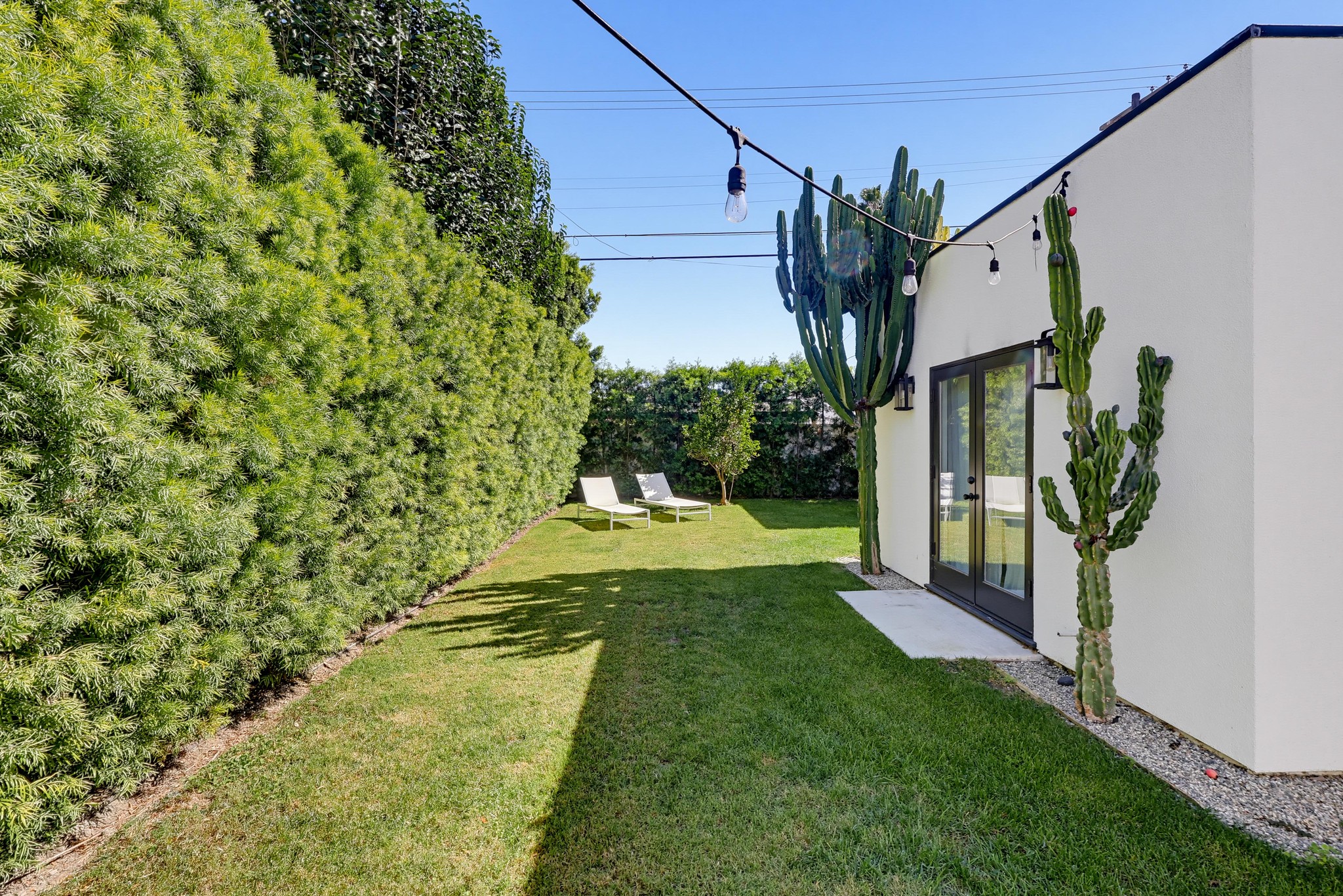 Virtual tour photo 79 of 98 for 2932 Edgehill Dr