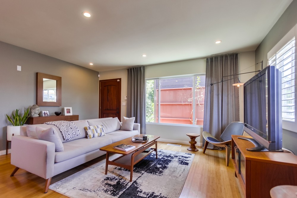 Virtual tour photo 13 of 52 for 2932 Vancouver Ave