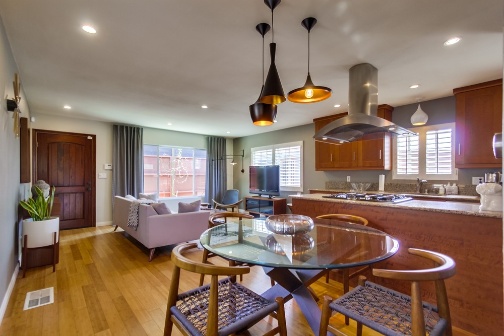 Virtual tour photo 16 of 52 for 2932 Vancouver Ave