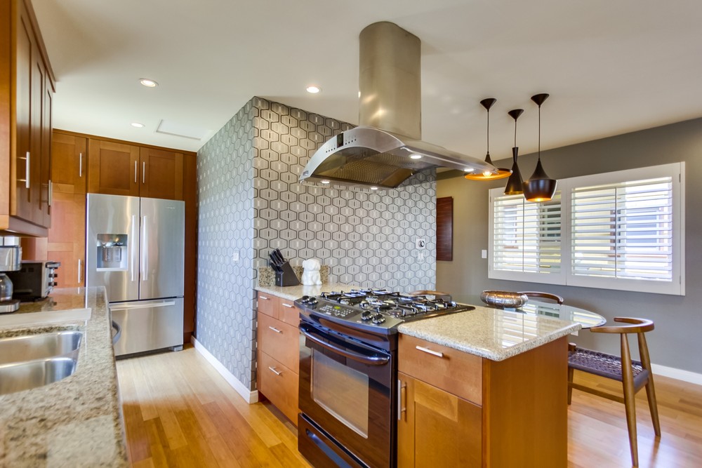 Virtual tour photo 19 of 52 for 2932 Vancouver Ave