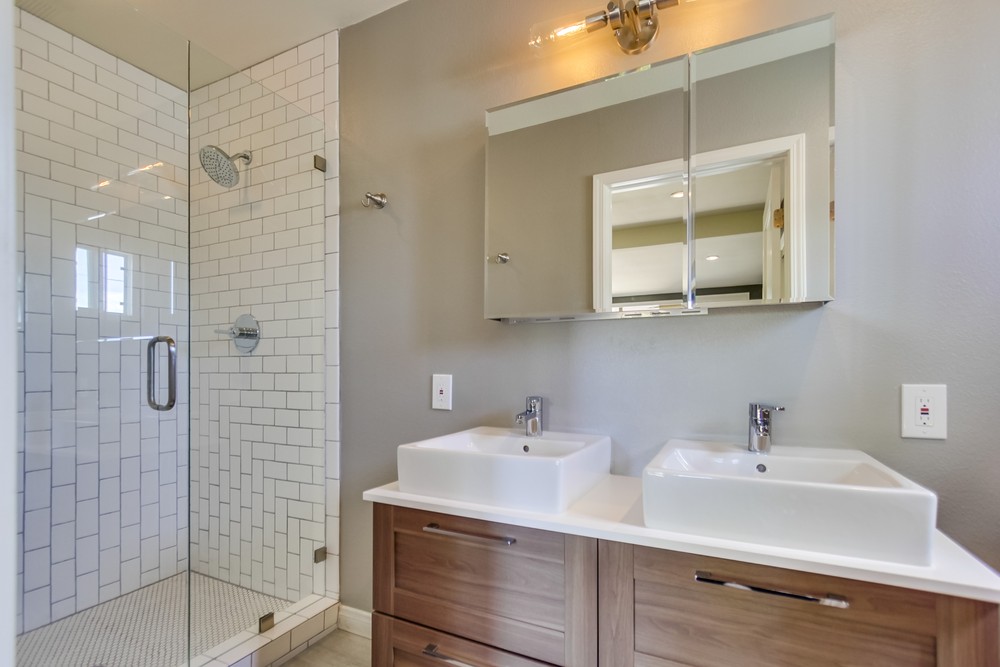 Virtual tour photo 26 of 52 for 2932 Vancouver Ave