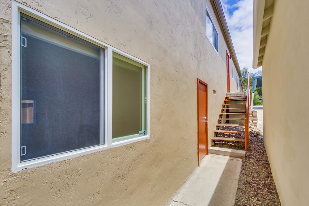 Virtual tour photo 37 of 52 for 2932 Vancouver Ave