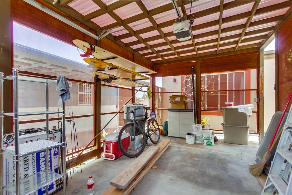 Virtual tour photo 38 of 52 for 2932 Vancouver Ave