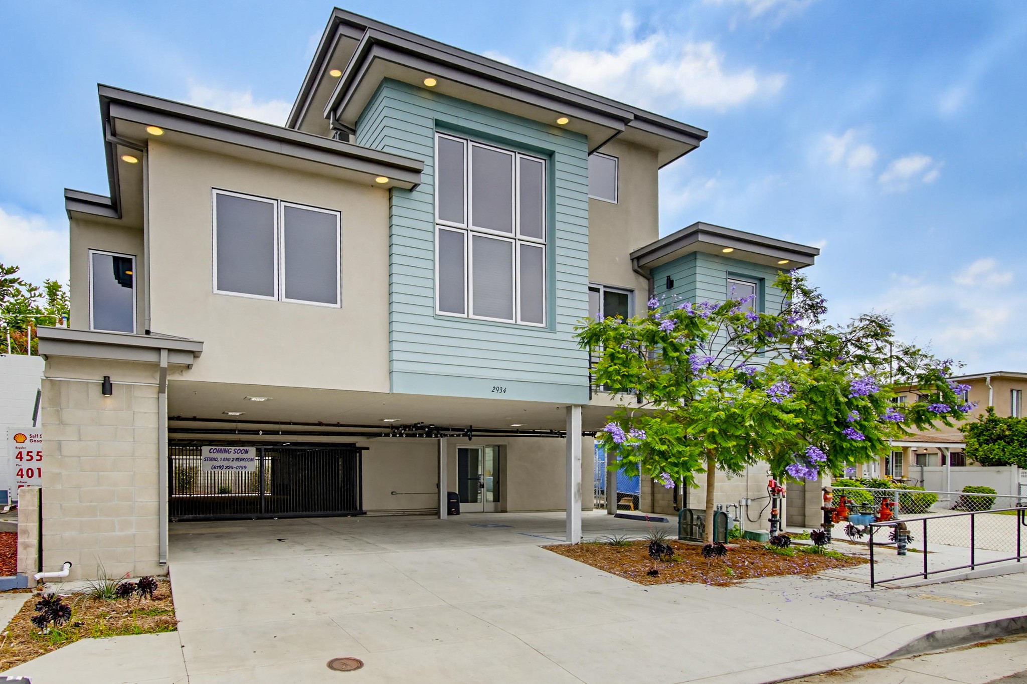 Virtual tour photo 1 of 49 for 2934 Ingelow St