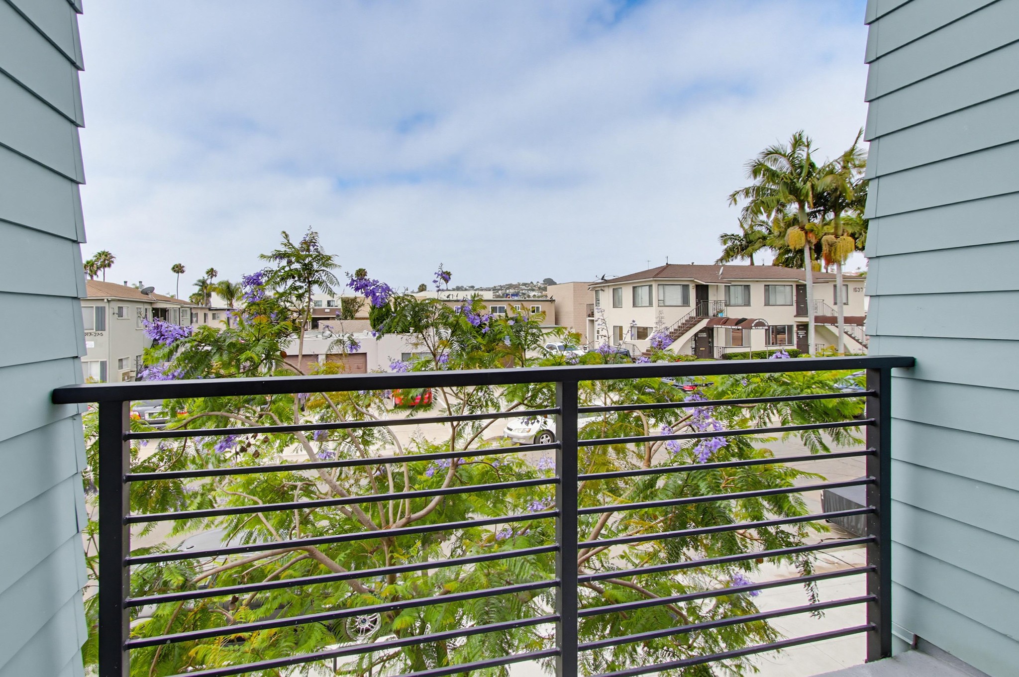 Virtual tour photo 30 of 49 for 2934 Ingelow St