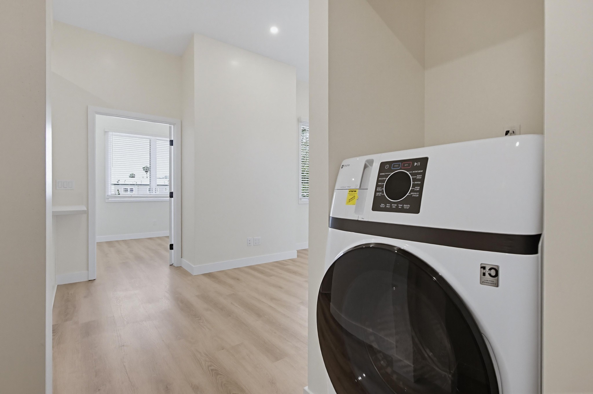 Virtual tour photo 46 of 49 for 2934 Ingelow St