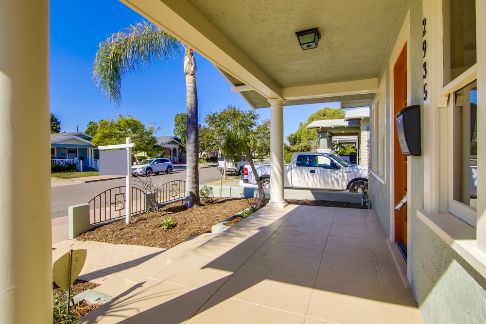 Virtual tour photo 11 of 62 for 2935 Bancroft St