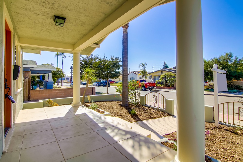 Virtual tour photo 12 of 62 for 2935 Bancroft St