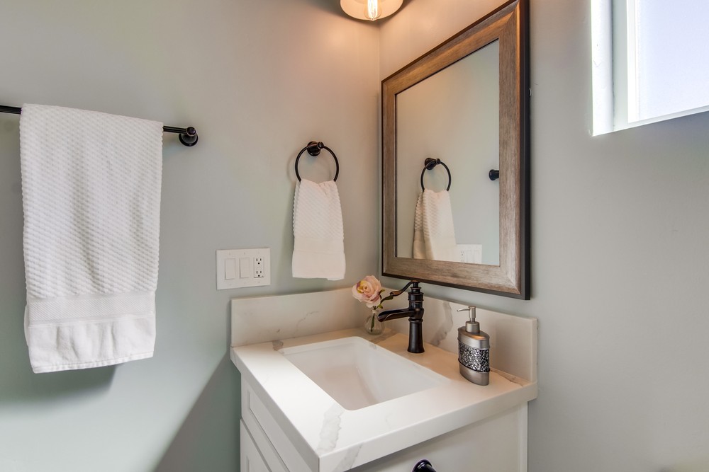 Virtual tour photo 49 of 62 for 2935 Bancroft St