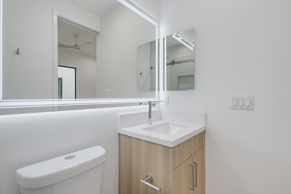 Virtual tour photo 40 of 170 for 2936 Fairfield St