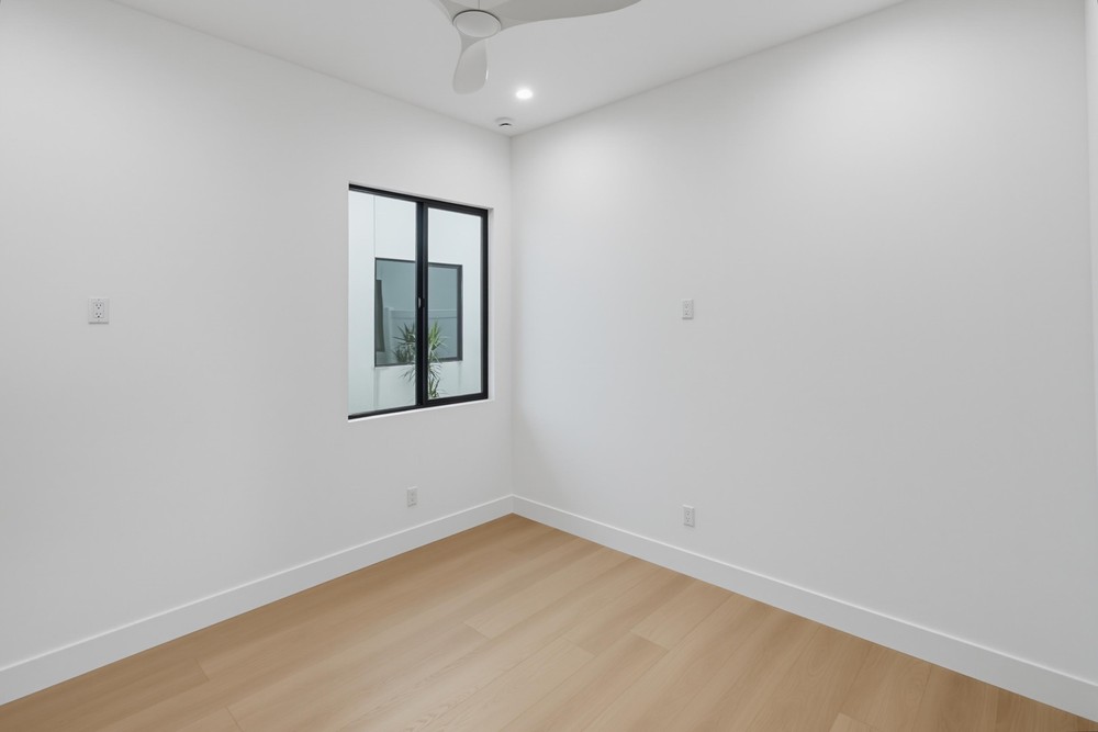 Virtual tour photo 41 of 170 for 2936 Fairfield St