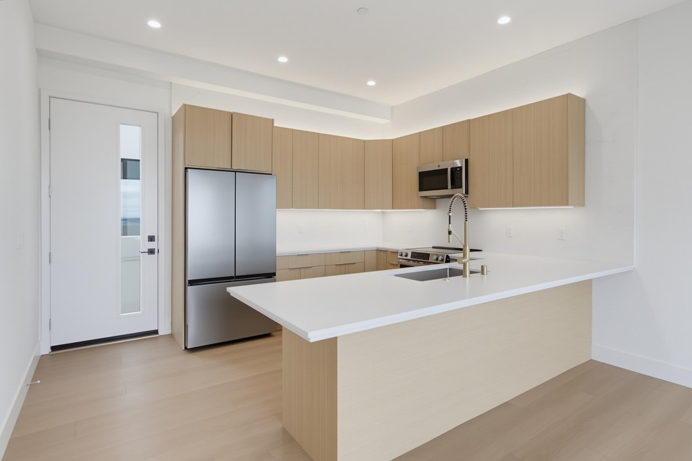 Virtual tour photo 50 of 170 for 2936 Fairfield St
