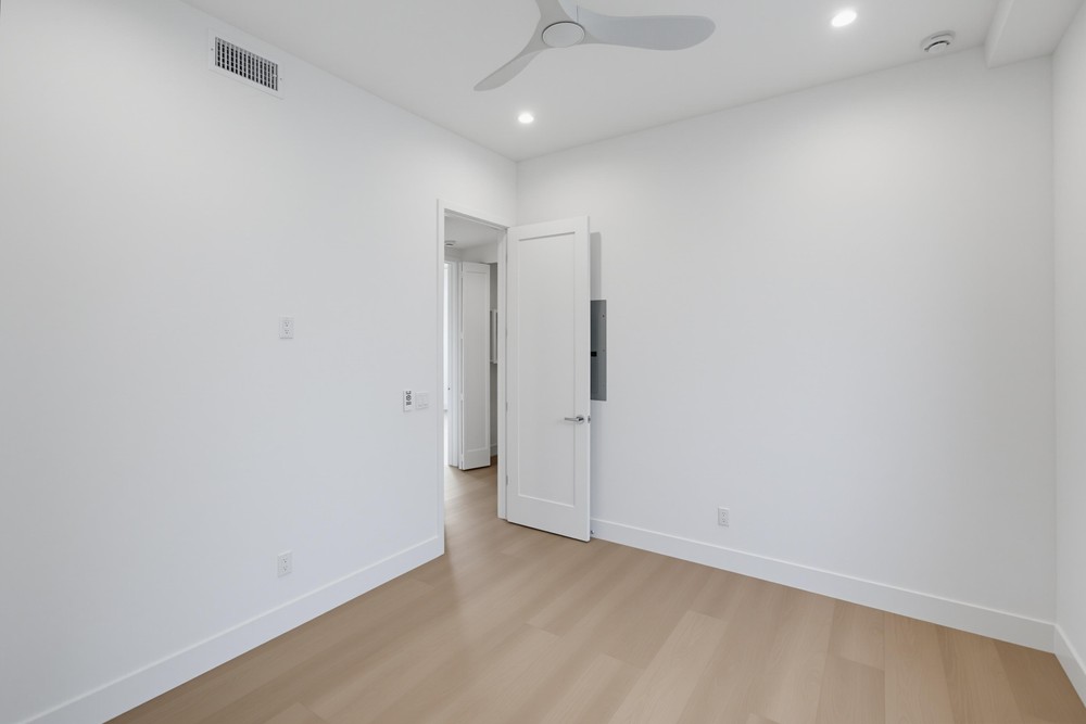 Virtual tour photo 61 of 170 for 2936 Fairfield St