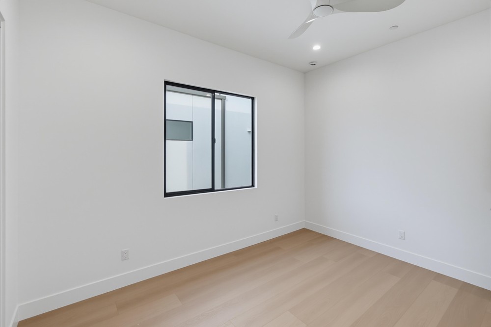 Virtual tour photo 65 of 170 for 2936 Fairfield St