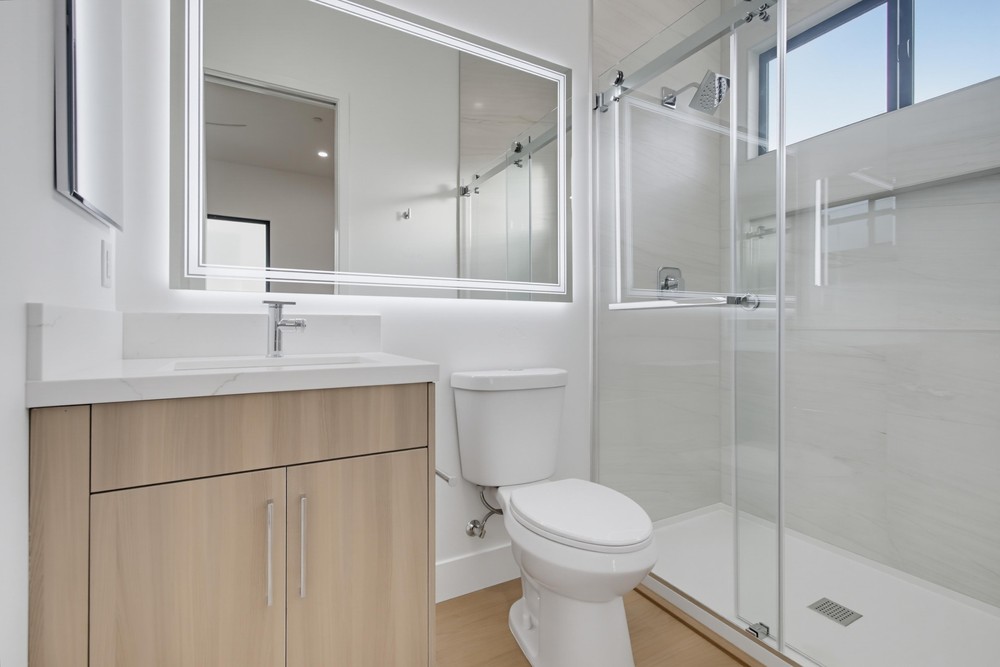 Virtual tour photo 66 of 170 for 2936 Fairfield St