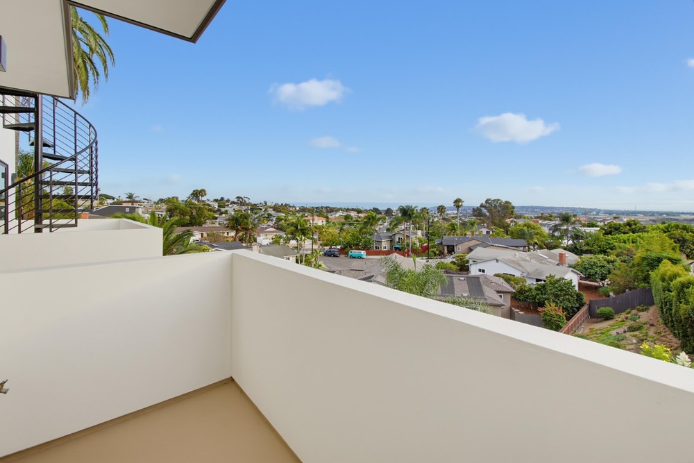 Virtual tour photo 77 of 170 for 2936 Fairfield St
