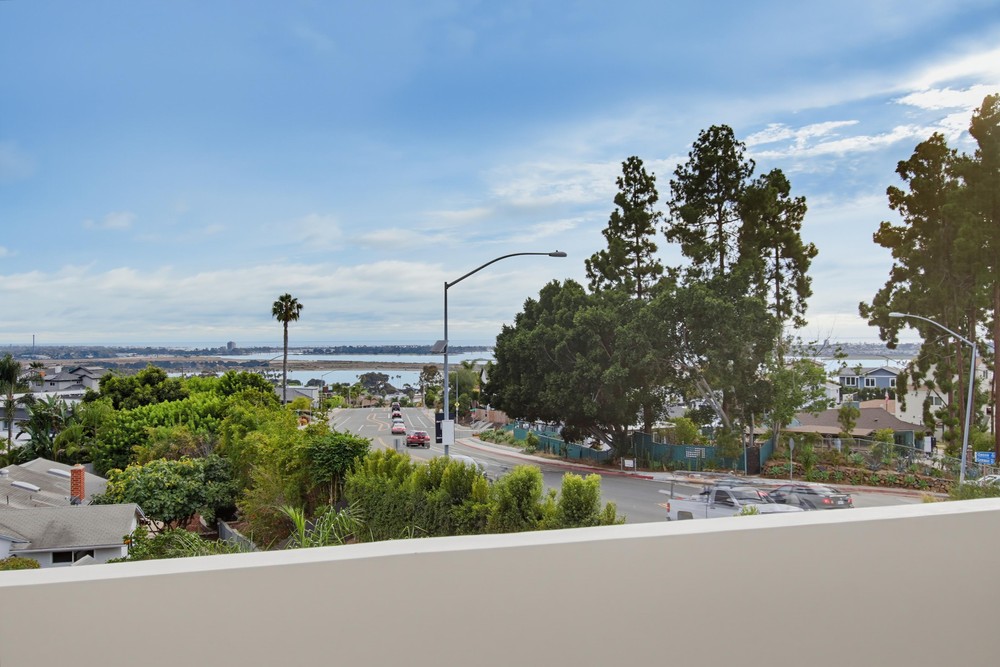 Virtual tour photo 83 of 170 for 2936 Fairfield St