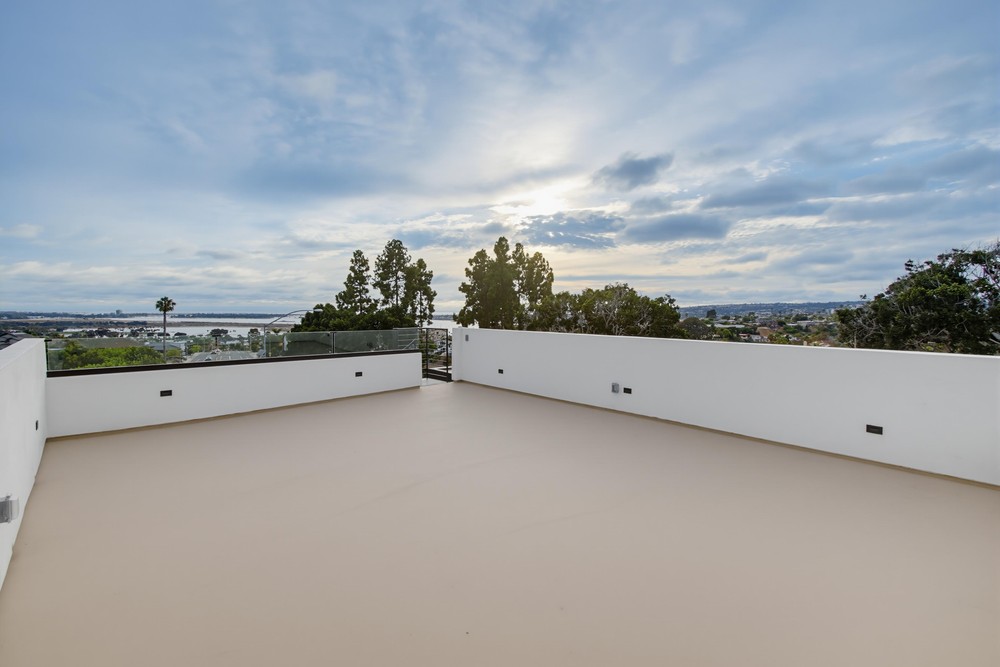 Virtual tour photo 87 of 170 for 2936 Fairfield St
