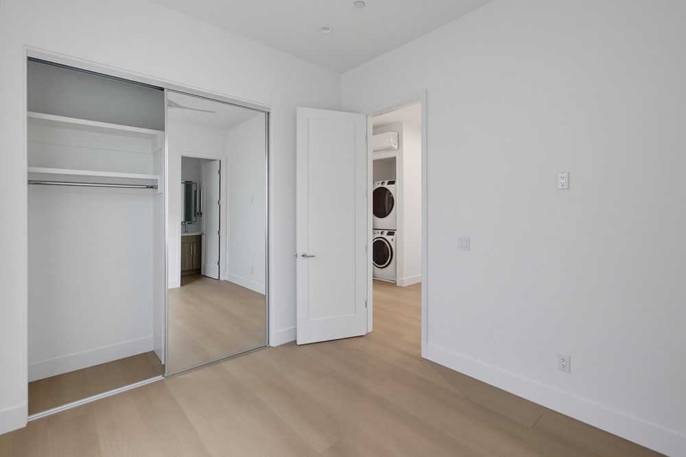 Virtual tour photo 145 of 170 for 2936 Fairfield St