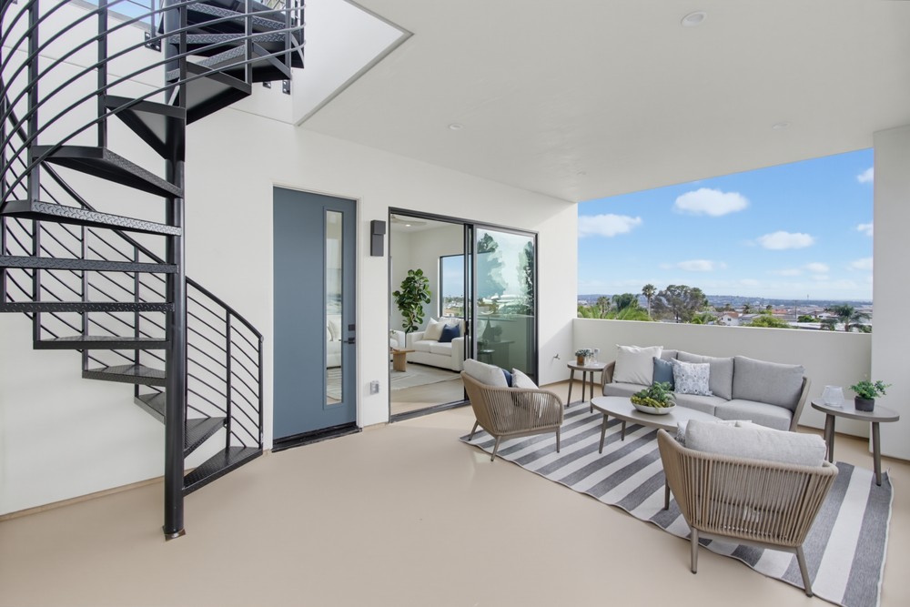 Virtual tour photo 1 of 84 for 2938 Fairfield St