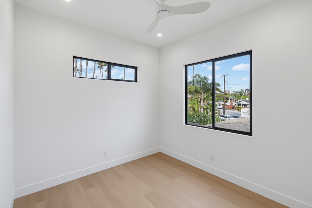 Virtual tour photo 33 of 84 for 2938 Fairfield St