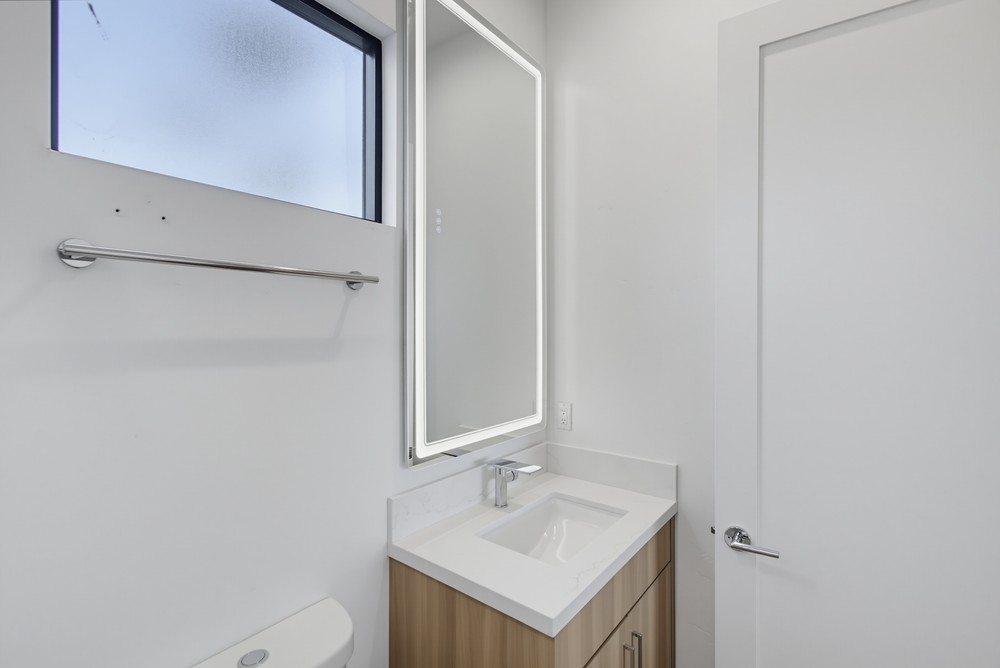 Virtual tour photo 83 of 84 for 2938 Fairfield St