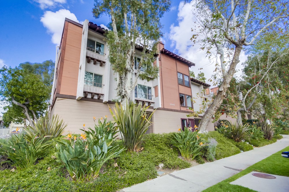 Virtual tour photo 5 of 50 for 2940 Broadway