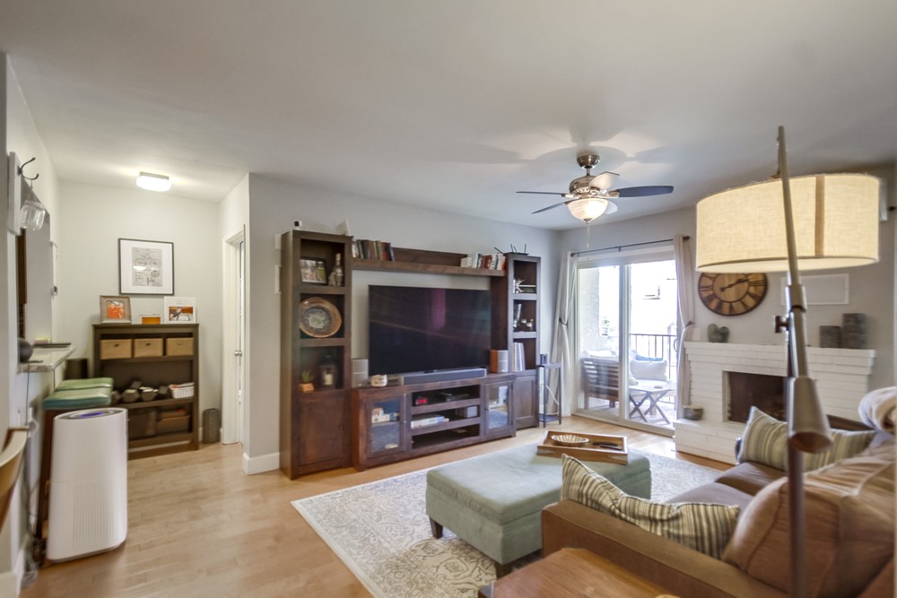 Virtual tour photo 9 of 50 for 2940 Broadway