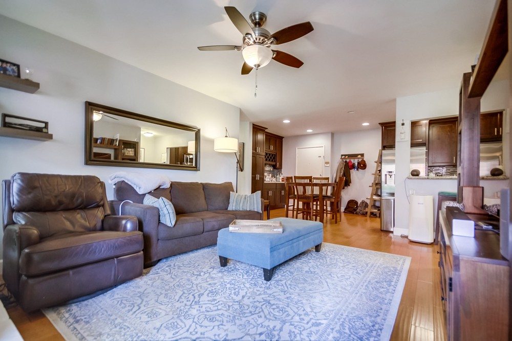 Virtual tour photo 14 of 50 for 2940 Broadway