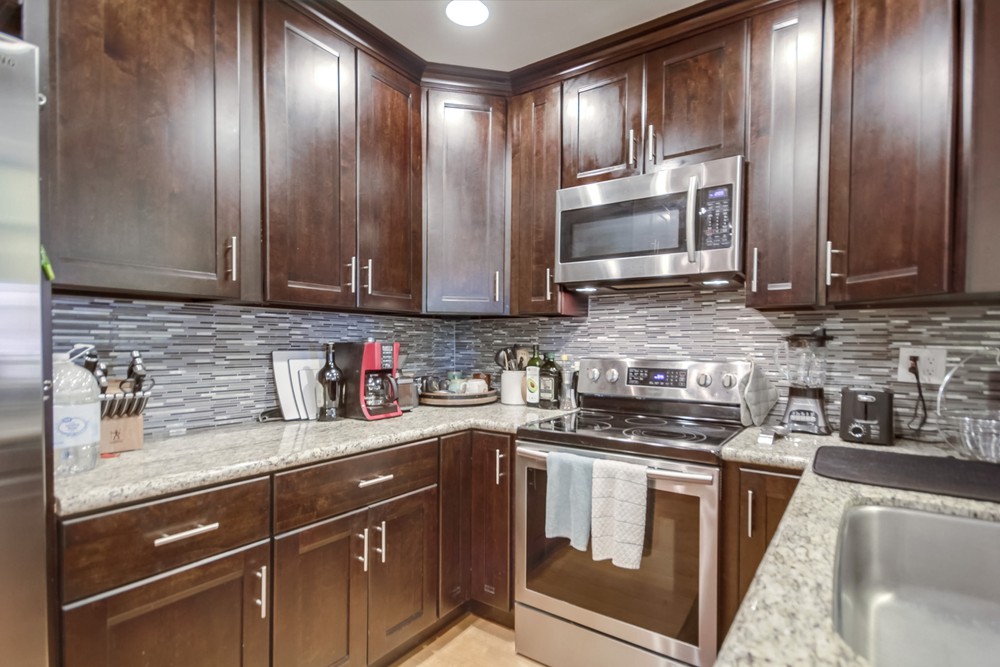 Virtual tour photo 23 of 50 for 2940 Broadway