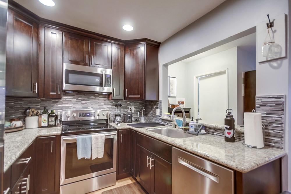 Virtual tour photo 24 of 50 for 2940 Broadway