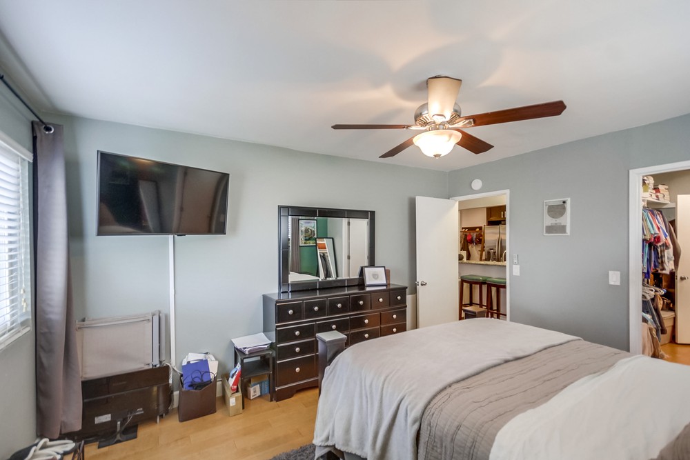 Virtual tour photo 32 of 50 for 2940 Broadway