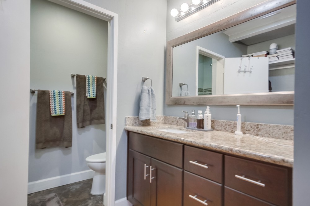 Virtual tour photo 34 of 50 for 2940 Broadway