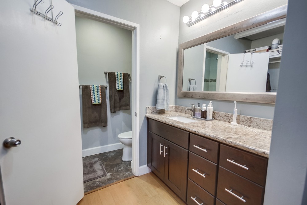 Virtual tour photo 35 of 50 for 2940 Broadway