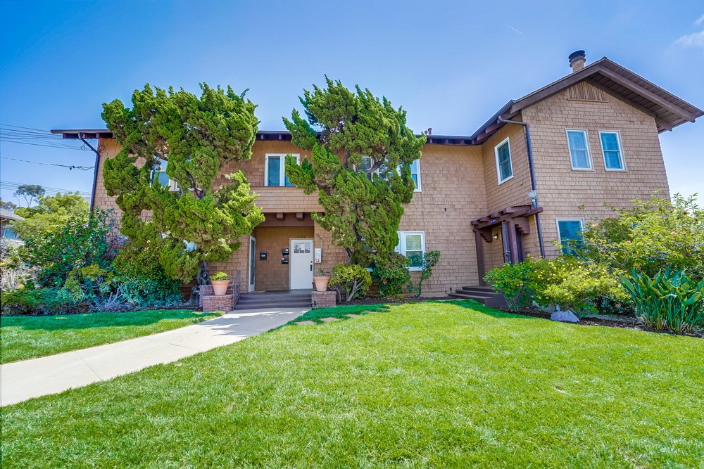 Virtual tour photo 3 of 55 for 2941 2nd Ave