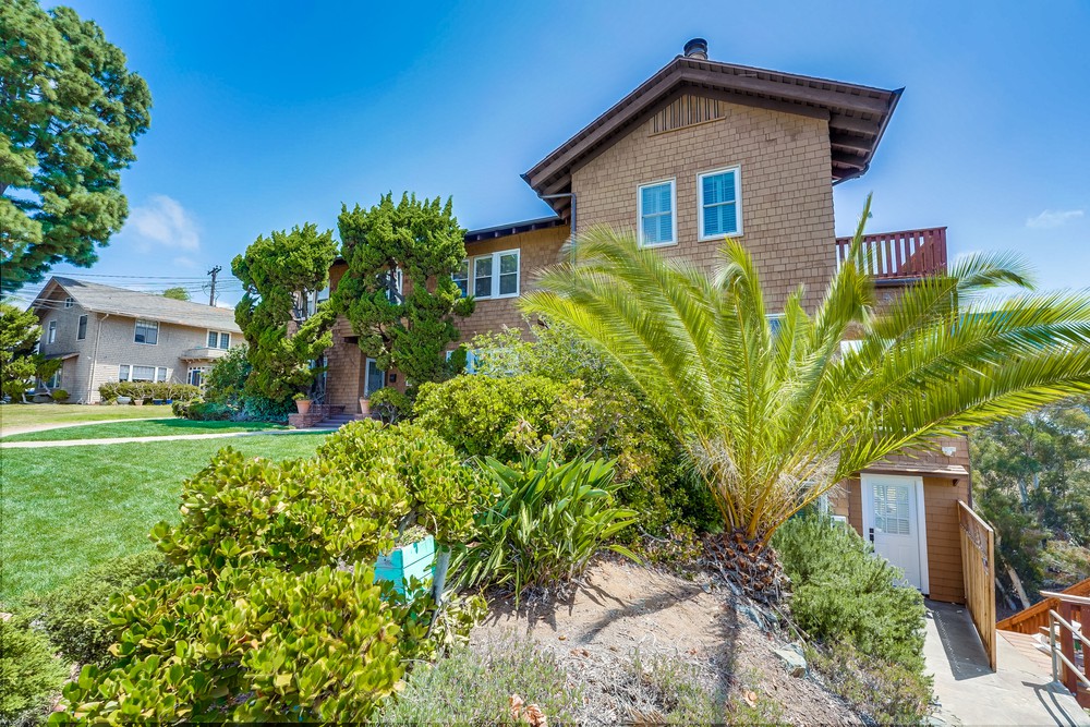 Virtual tour photo 5 of 55 for 2941 2nd Ave