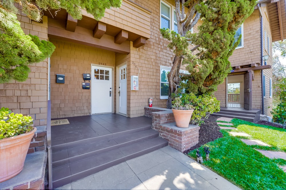 Virtual tour photo 7 of 55 for 2941 2nd Ave