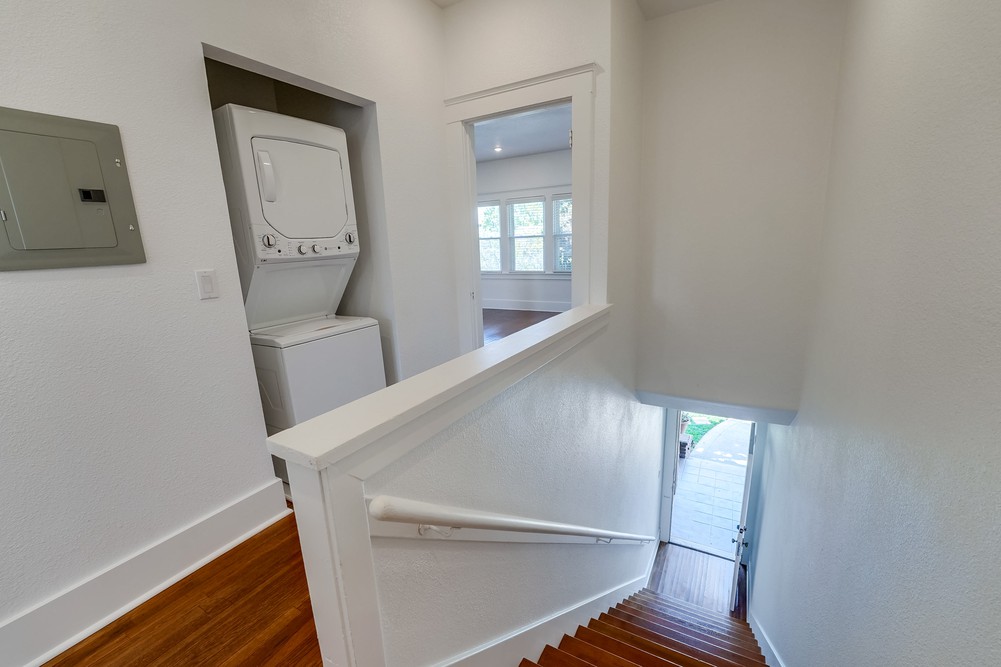 Virtual tour photo 32 of 55 for 2941 2nd Ave
