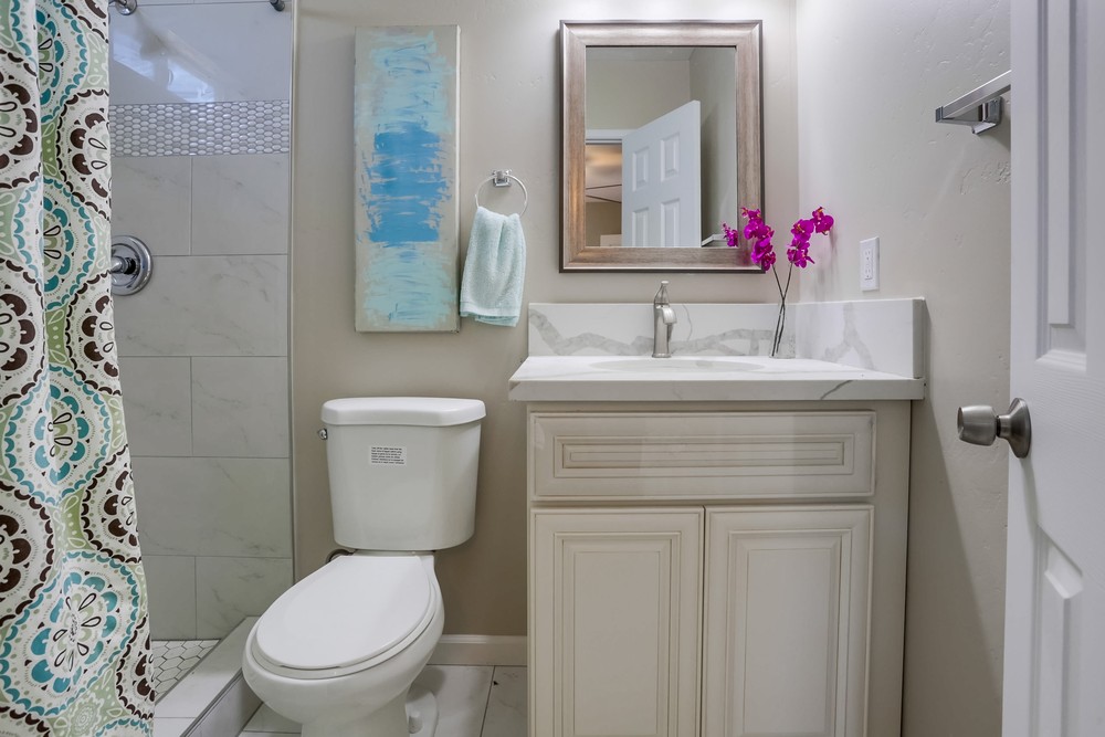 Virtual tour photo 25 of 37 for 2941 51st St
