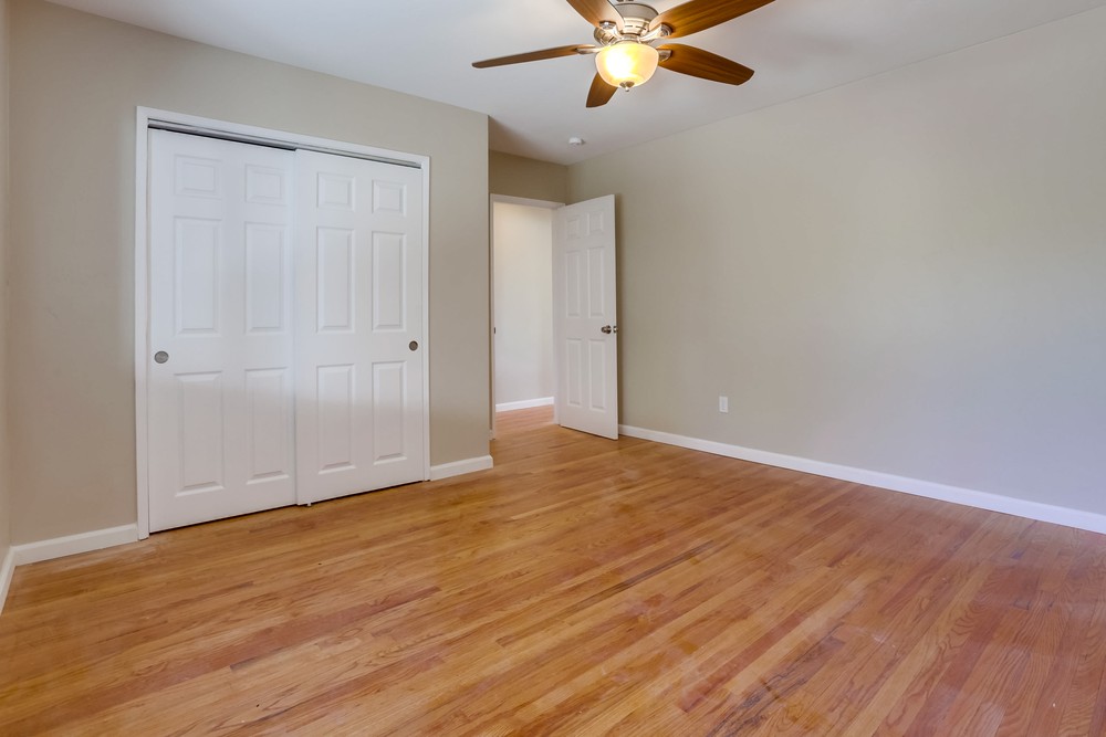 Virtual tour photo 26 of 37 for 2941 51st St